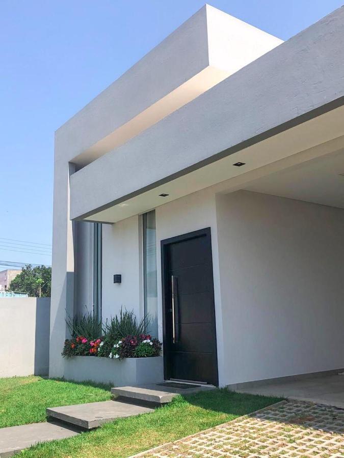 Casa De Ferias Com Piscina Em Holiday home *